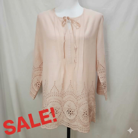 Rose & Rhyme Tops - CLEARANCE! Rose & Rhyme Boho Floral Romantic Eyelet Peasant Tunic, Small